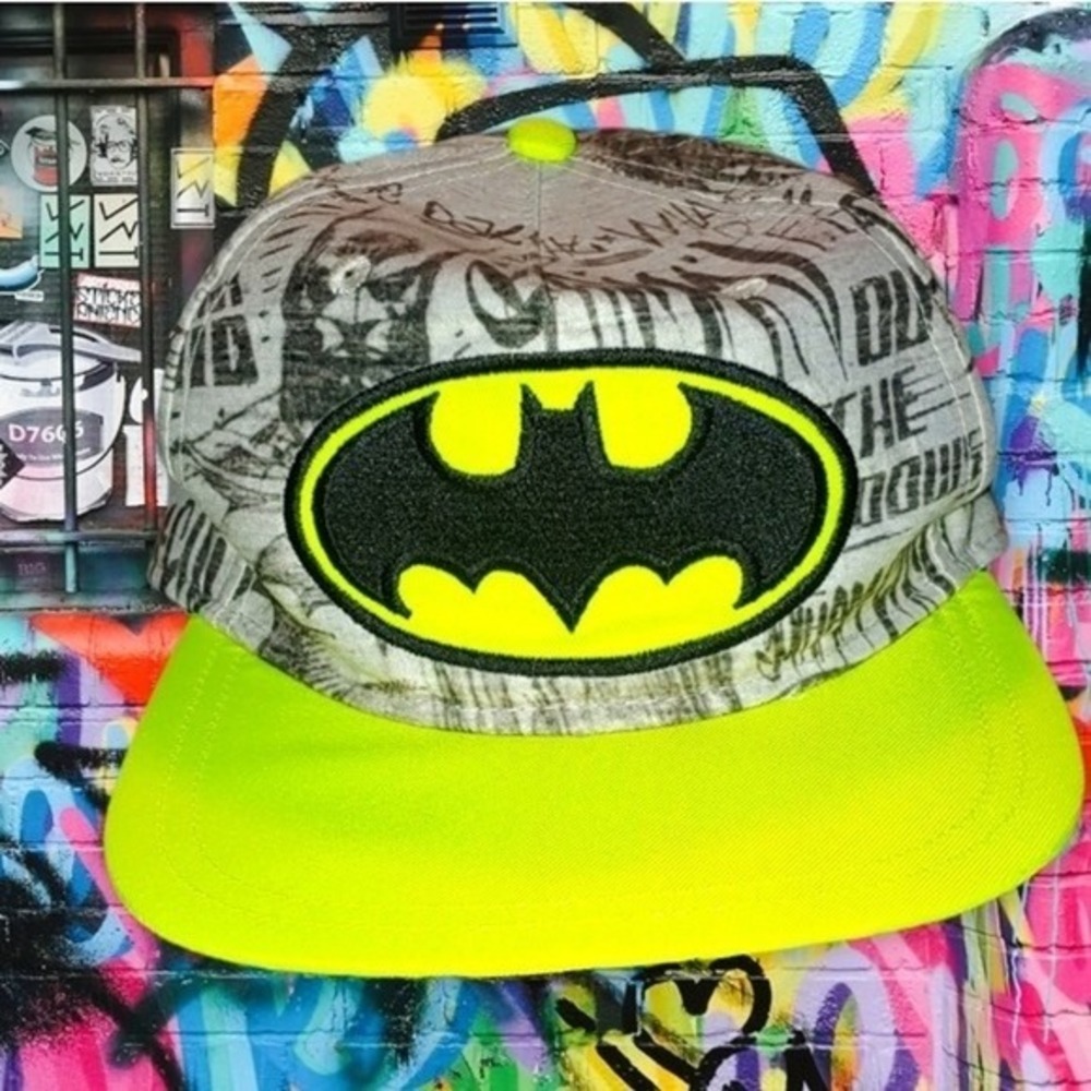 Batman Logo Graffiti Quotes Snapback Youth Hat One Size Fits Most‎